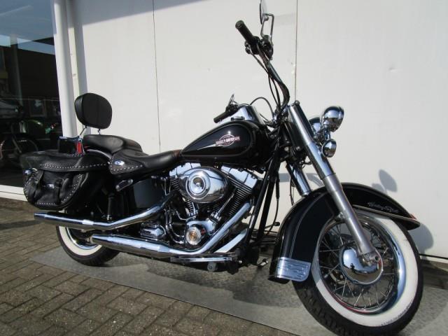 Harley-Davidson Heritage FLSTC CLASSIC