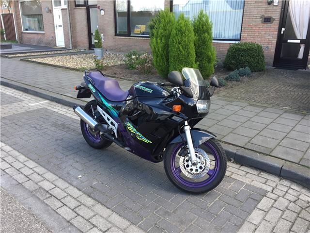 Suzuki GSX 600