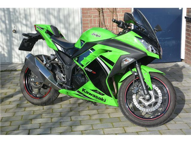 Kawasaki Ninja 300