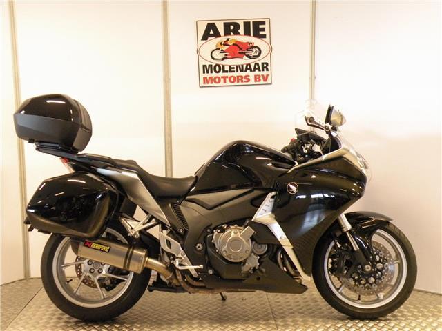 Honda VFR 1200 F DTC C-ABS