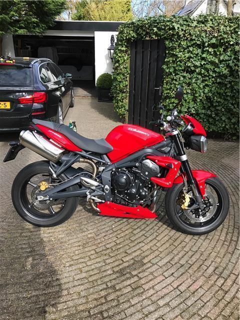 Triumph Street Triple 675