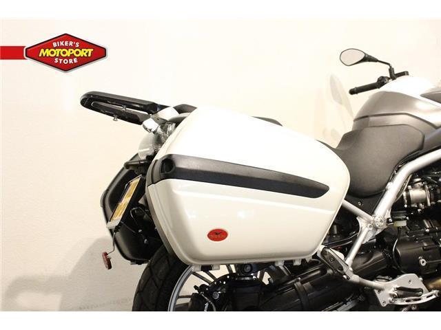 Moto Guzzi Stelvio 1200 ABS