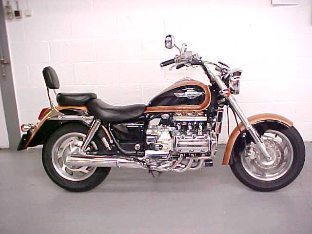 Honda GL 1500 CW 98 G F6C