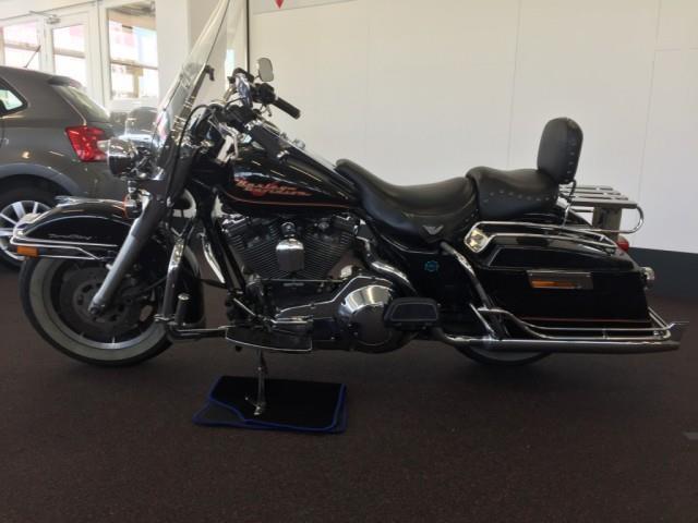 Harley-Davidson Road King Tour FLHRI