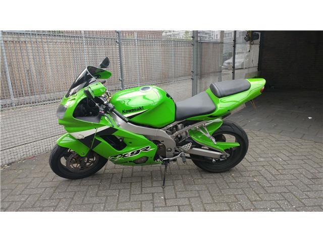 Kawasaki Ninja ZX - 9 R