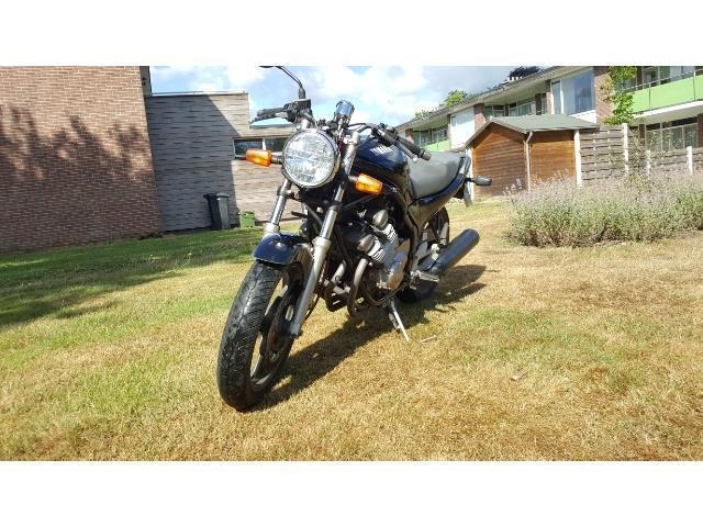 Yamaha XJ 600 S voorkant veranderd