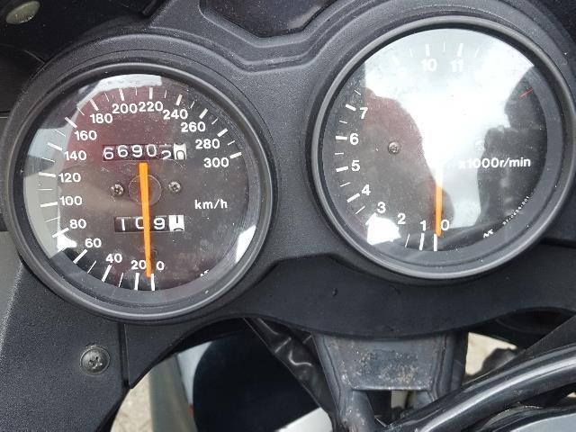 Suzuki RF 900