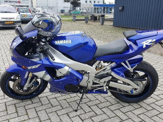 Yamaha YZF - R 1 R1