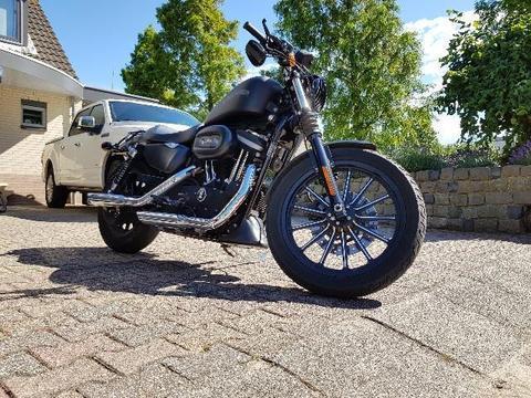 Harley-Davidson Sportster 883