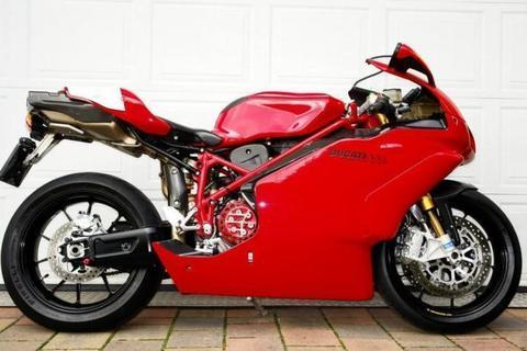 Ducati 999R NR. 105 TESTASTRETTA CARBON (bj 2004)