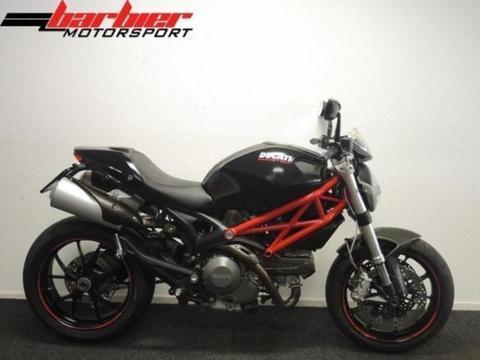 Prachtige Ducati 796 MONSTER (bj 2011)