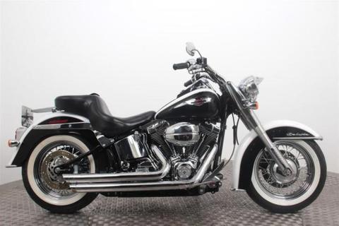 Harley-Davidson FLSTN Softail de Luxe (bj 2005)