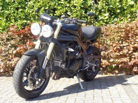 TRIUMPH SPEED TRIPLE 1050 (bj 2006)