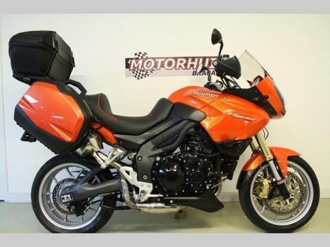 triumph tiger 1050 abs