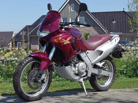 Aprilia Pegaso 650