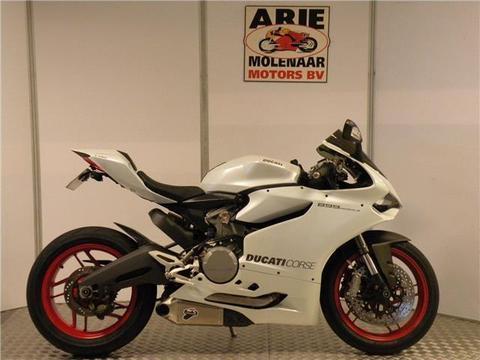 Ducati 899 Panigale