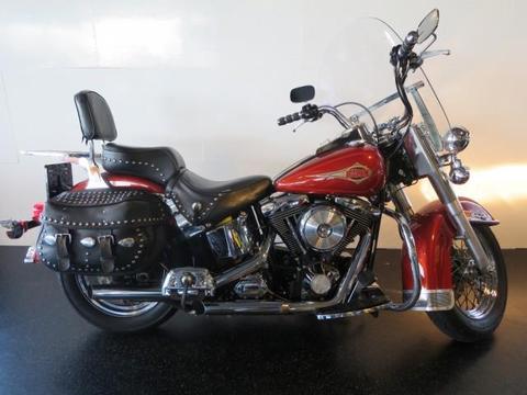 Harley-Davidson Heritage Softail FLSTC