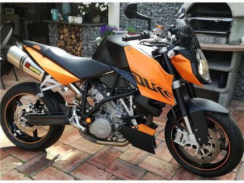 KTM 990 Super Duke Oranje KTM Kleur!