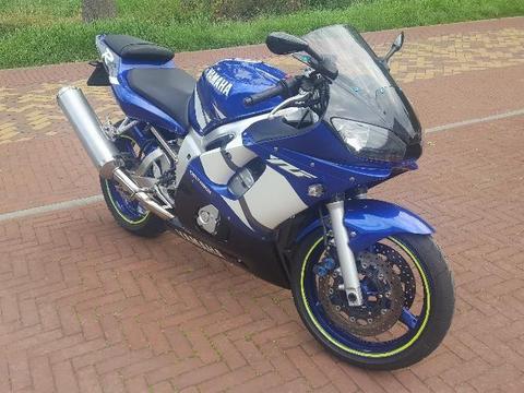 Yamaha YZF - R 6