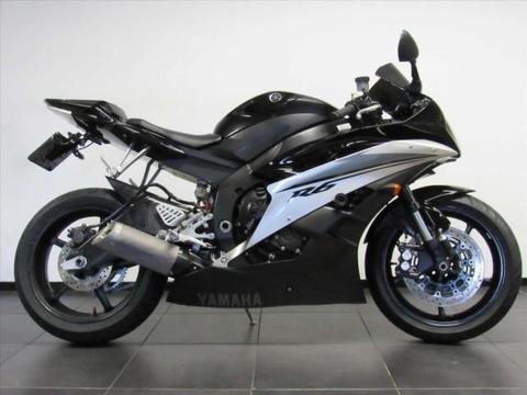 Yamaha YZF - R 6