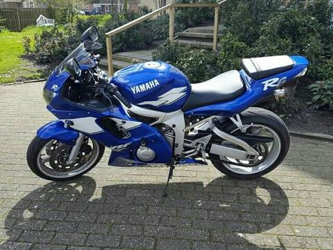 Yamaha YZF-R6R blauw