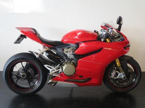 Ducati 1199 PANIGALE S ABS