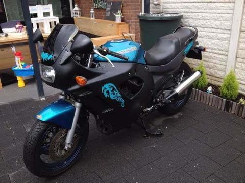 Suzuki GSX 600