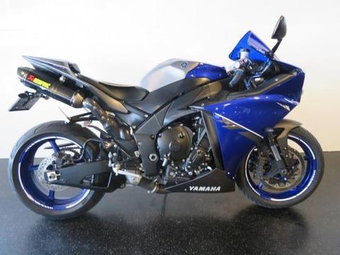 Yamaha YZF - R 1 YZFR1 BIG BANG CROSSPLANE