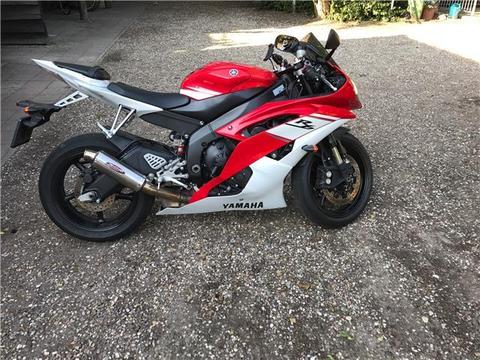 Yamaha YZF-R6R