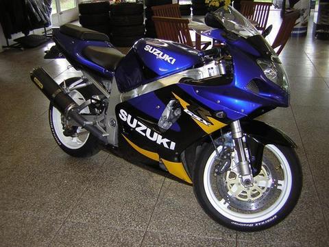 Suzuki 600 blauw/zwart/geel Super mooi !!!