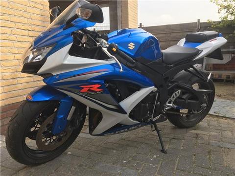 Suzuki GSX-R 750