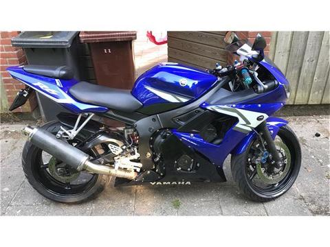 Yamaha YZF - R 6