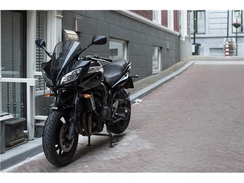 Yamaha FZ6 Fazer S2