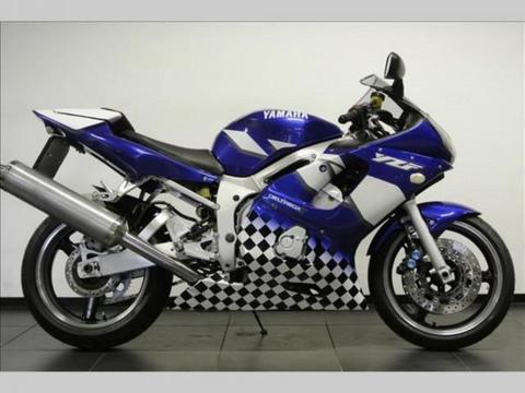 Yamaha YZF - R 6