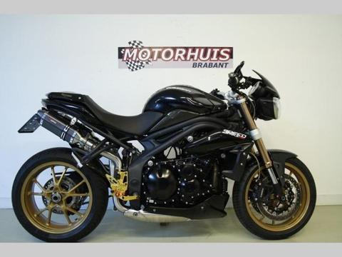 TRIUMPH SPEED TRIPLE 1050 (bj 2012)