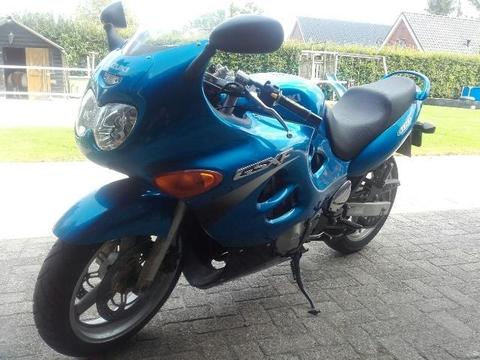 Suzuki GSX 600