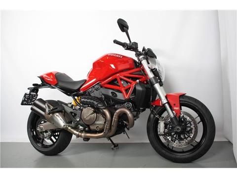 Ducati Monster 821 , monster