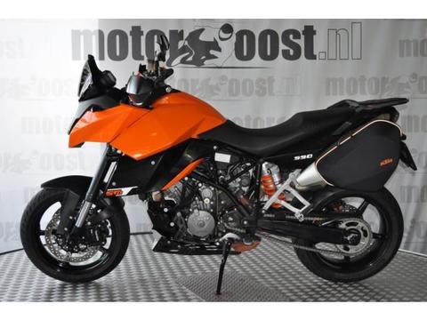 KTM 990 Supermoto T