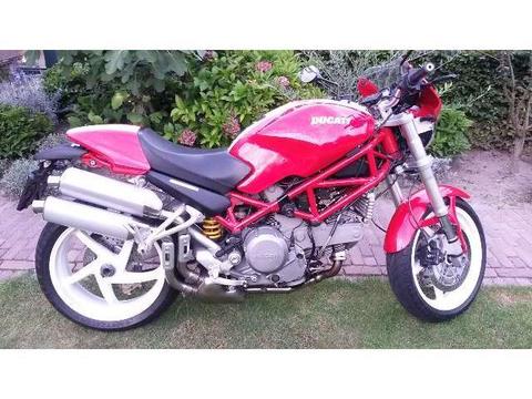 Ducati Monster S2R 800 cc