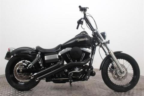 Harley-Davidson FXDBI Dyna Street Bob (bj 2010)