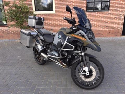 Fonkelnieuwe BMW R1200 GS Adventure full option, met BTW Rek