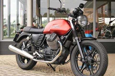 Moto Guzzi V7 II STONE ABS (bj 2015)