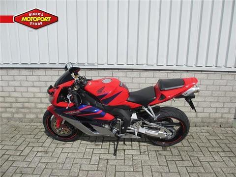 Honda CBR 1000 RR Fireblade