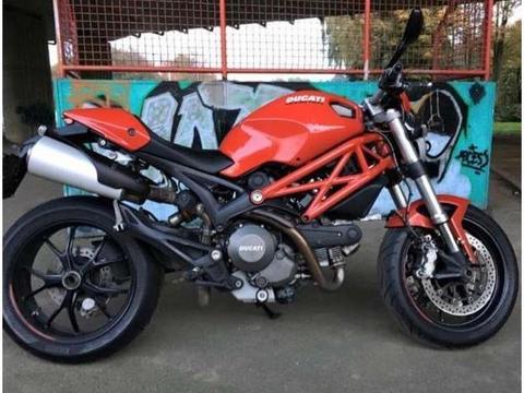 Ducati Monster 796