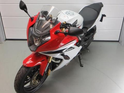 Honda CBR 600 F