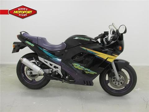 Suzuki GSX 600 F