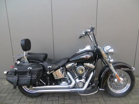 Harley-Davidson Heritage Softail FLSTC