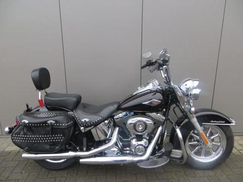 Harley-Davidson Heritage Softail FLSTC CLASSIC