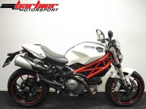 Subliem mooie DUCATI 796 MONSTER 2011