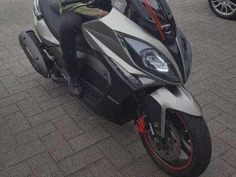 Kymco Xciting 500i R type uitvoering (ABS)